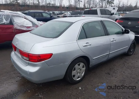 2005 Honda Accord 2.4 Lx z USA, uszkodzony, nr VIN 1HGCM56475A174918